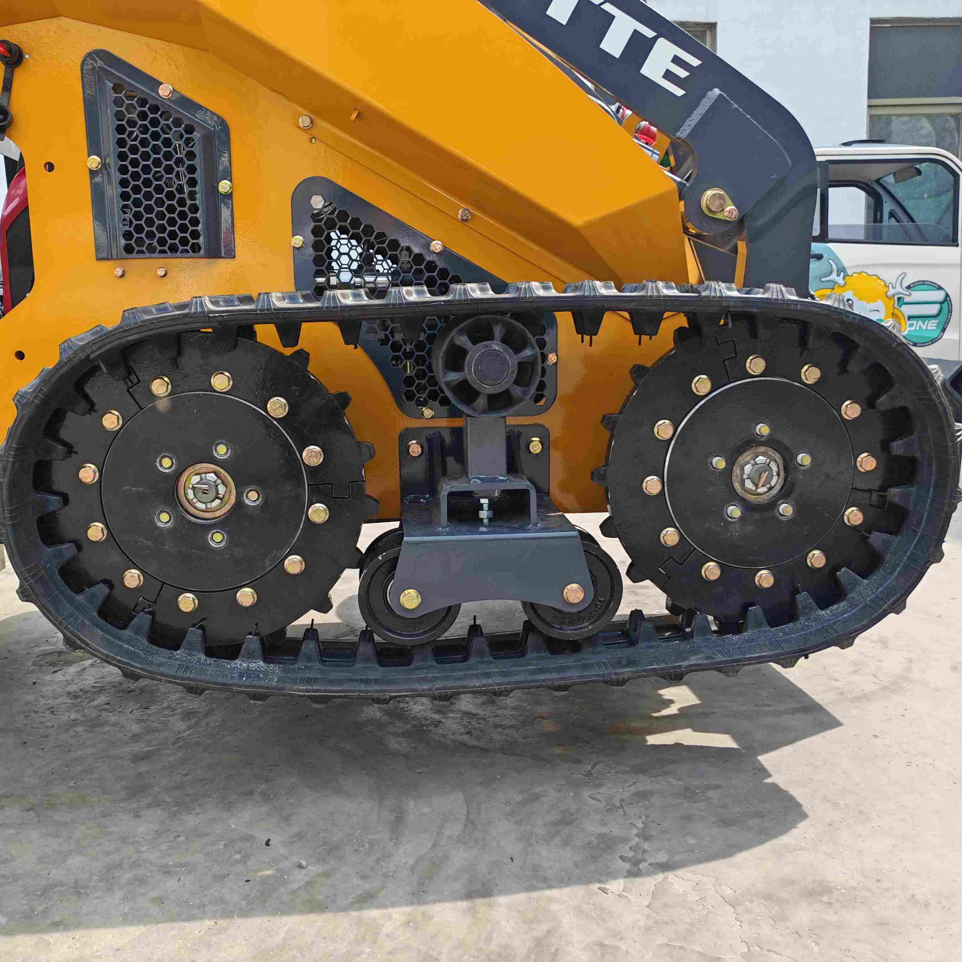 Mini Skid Steer Loader - 480i