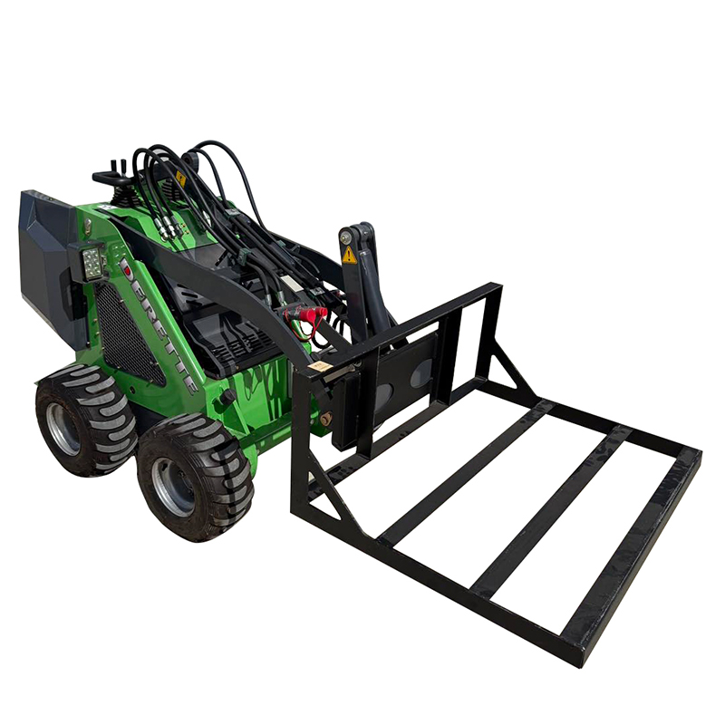 Derette 320 mini skid steer loader