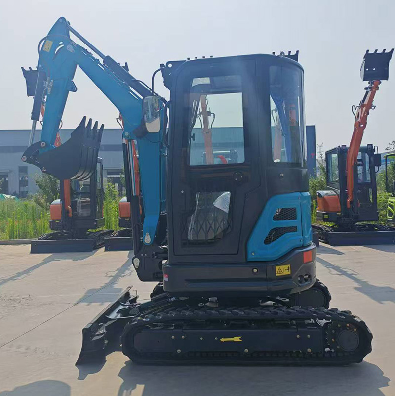 Mini-pelle de 2,5 tonnes