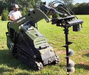 Derette V1000 Mini Skid Steer Loader with Auger