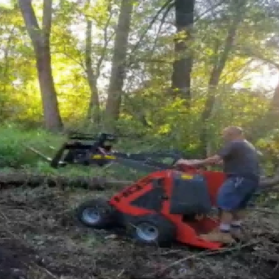 I clienti statunitensi riconoscono pienamente la minipala gommata 320