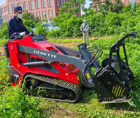 Derette XC1100 Mini Skid Steer Loader with Mulcher Attachment