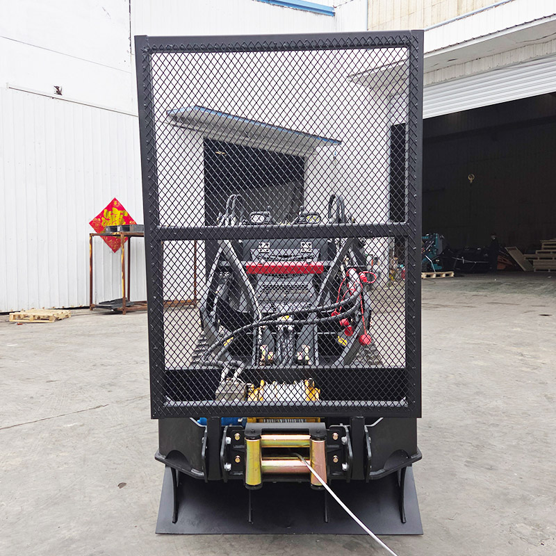 Cabrestante forestal para minicargadora