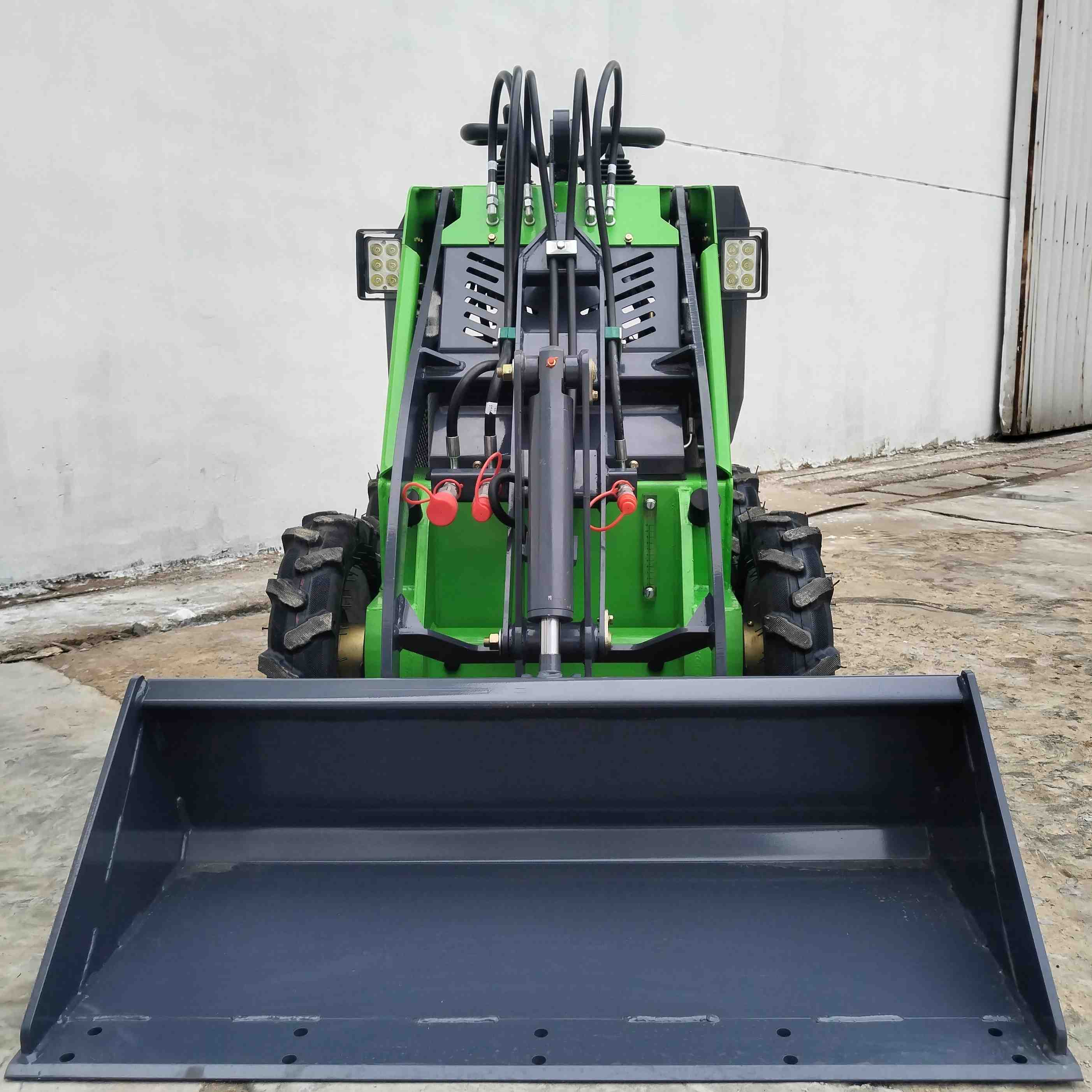 Мини-погрузчик с бортовым поворотом - 320N