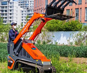 Derette XC1100 Mini Skid Steer Loader with Grapple Attachment